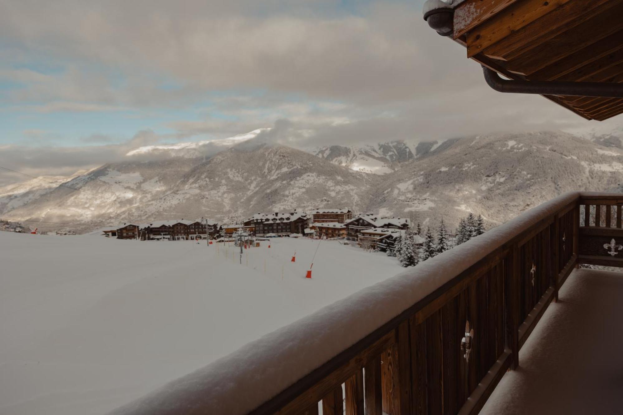 Ultima Hotel Courchevel Exterior foto
